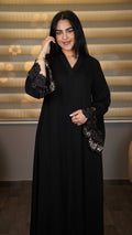 Abaya rose pour l’Aïd et les grandes occasions, alliant luxe, élégance et raffinement.
